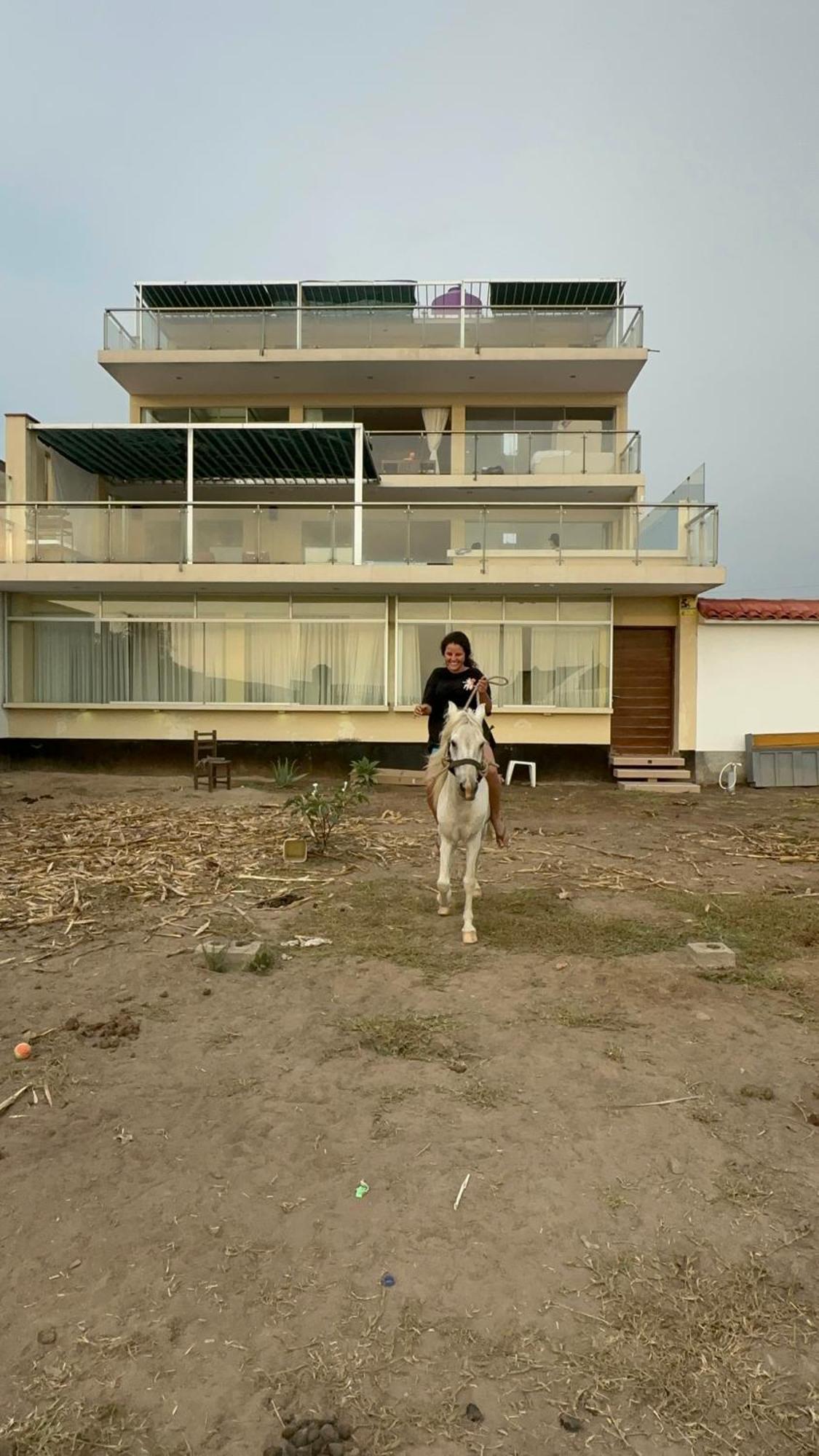 Yolo House Peru Bed & Breakfast Asia Eksteriør bilde
