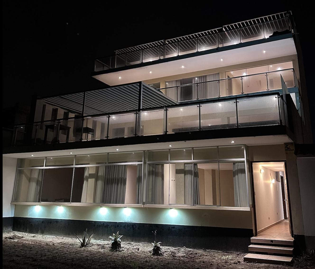 Yolo House Peru Bed & Breakfast Asia Eksteriør bilde